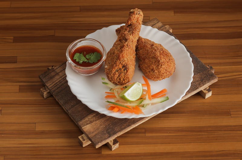 Family Meal Deal — 8-Piece Chicken Bucket